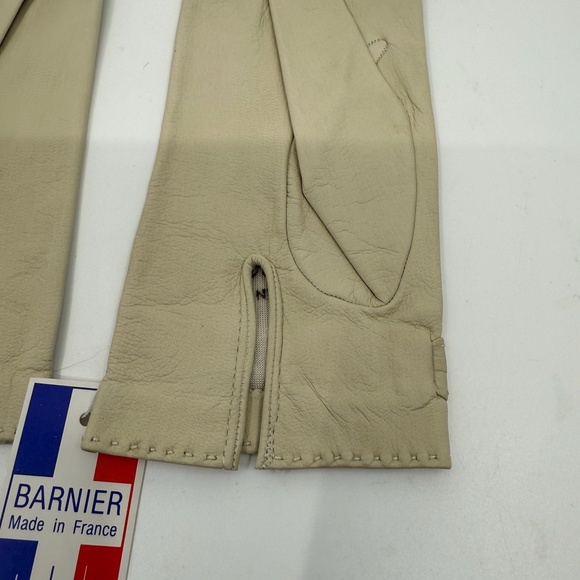 New With Tags ,Vintage Deep Cream Fine Buttersoft Kidskin Gloves, Barnier, … - Picture 3 of 8